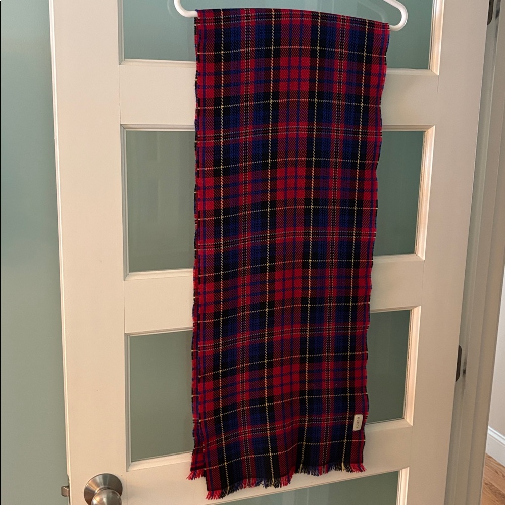Gucci Authentic Plaid Scarf With Bee Design 
(NWOT) - Picture 3 of 5